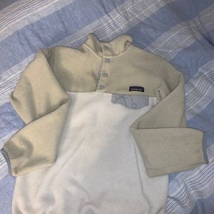 Patagonia sweatshirt